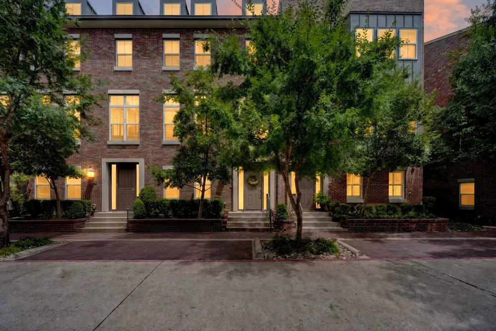 7700 Eastern Avenue #207 Dallas, TX 75209