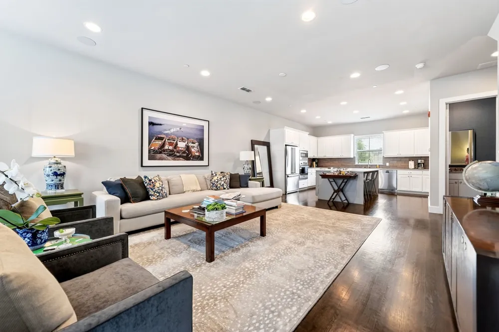 7700 Eastern Avenue #207 Dallas, TX 75209