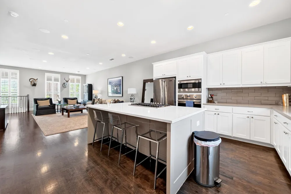 7700 Eastern Avenue #207 Dallas, TX 75209