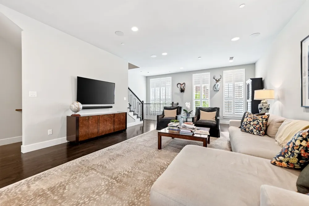 7700 Eastern Avenue #207 Dallas, TX 75209