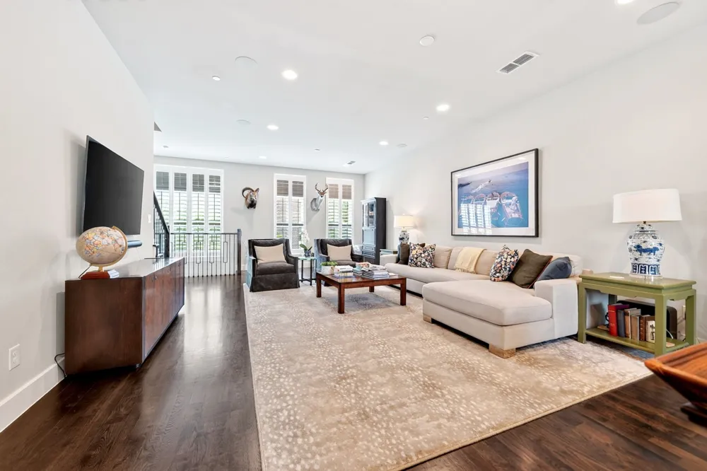 7700 Eastern Avenue #207 Dallas, TX 75209