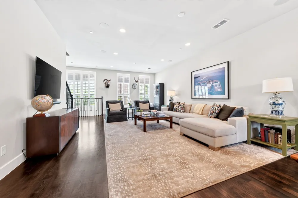 7700 Eastern Avenue #207 Dallas, TX 75209