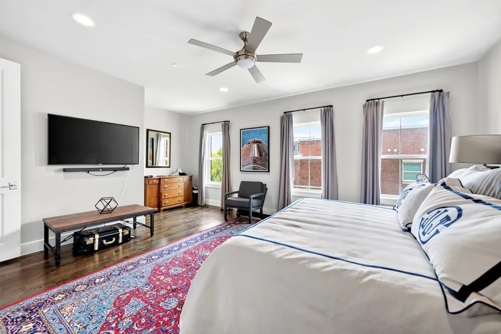 7700 Eastern Avenue #207 Dallas, TX 75209