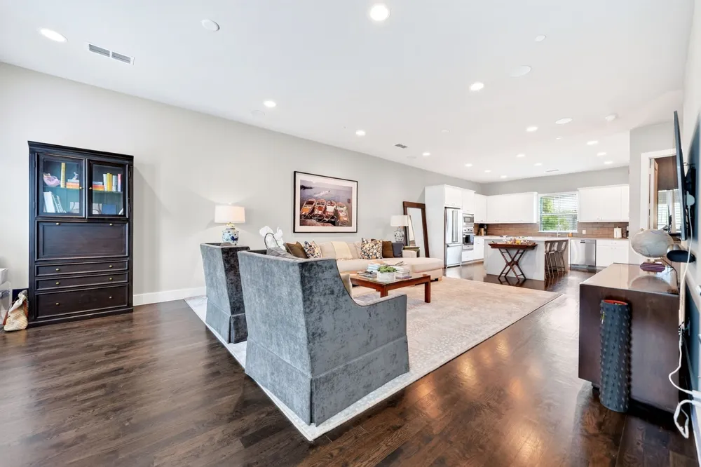 7700 Eastern Avenue #207 Dallas, TX 75209