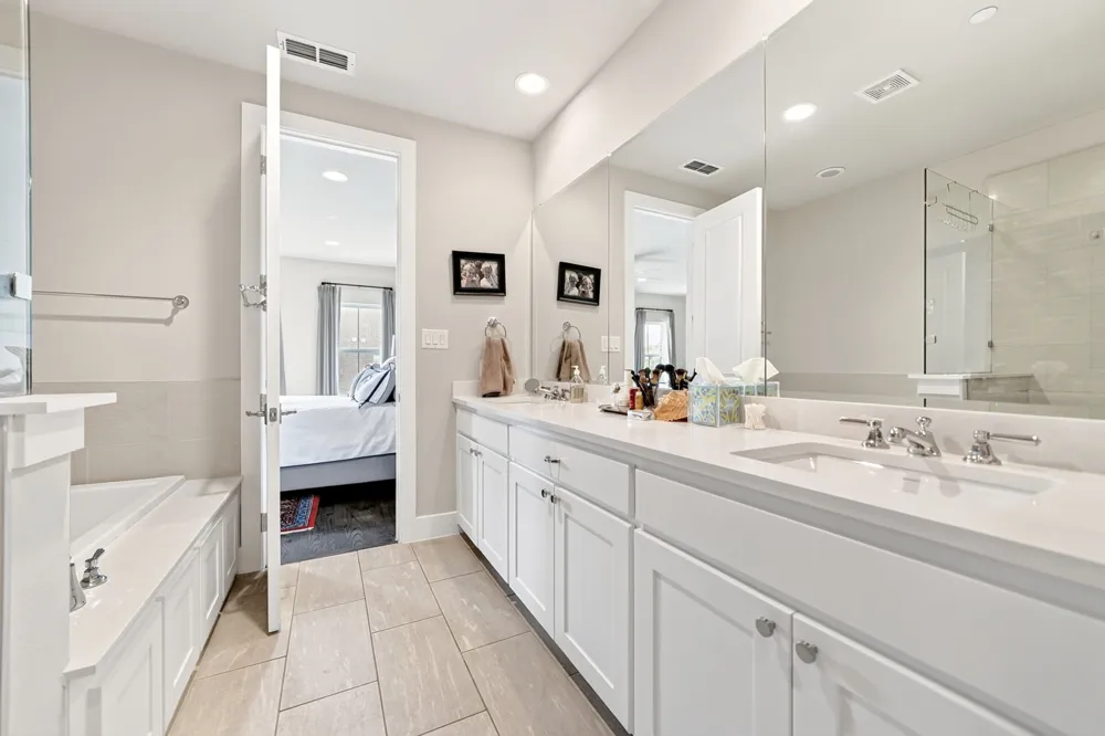 7700 Eastern Avenue #207 Dallas, TX 75209