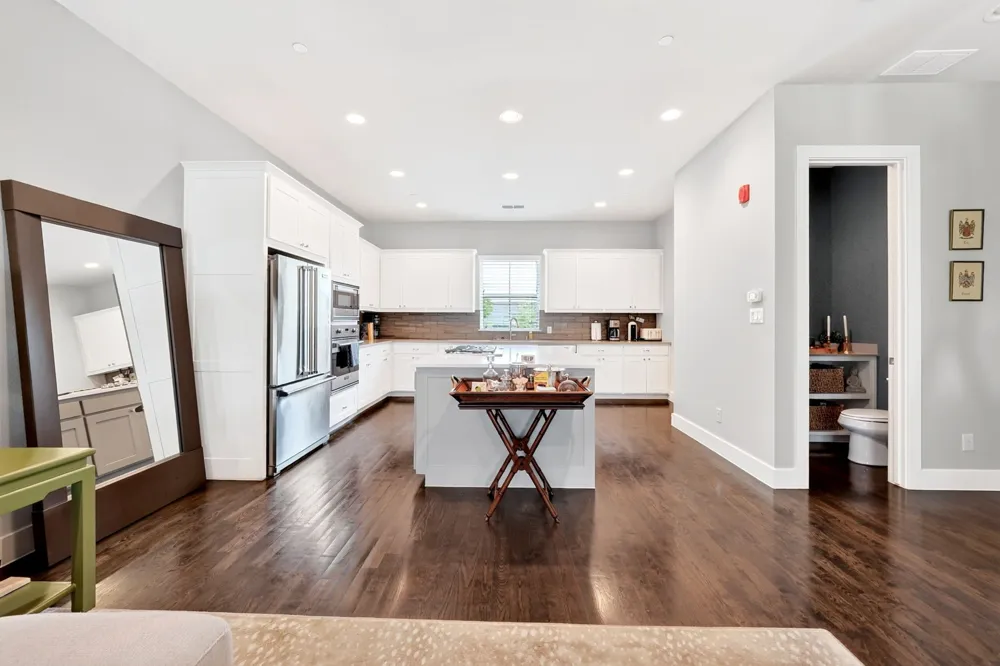7700 Eastern Avenue #207 Dallas, TX 75209