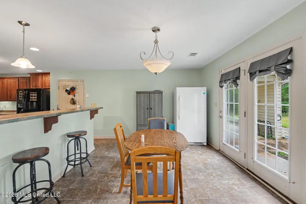 25481 Ms-57 Leakesville, MS 39451