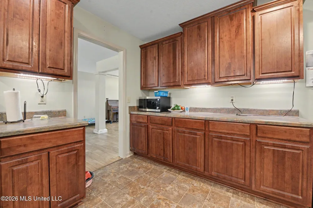 25481 Ms-57 Leakesville, MS 39451
