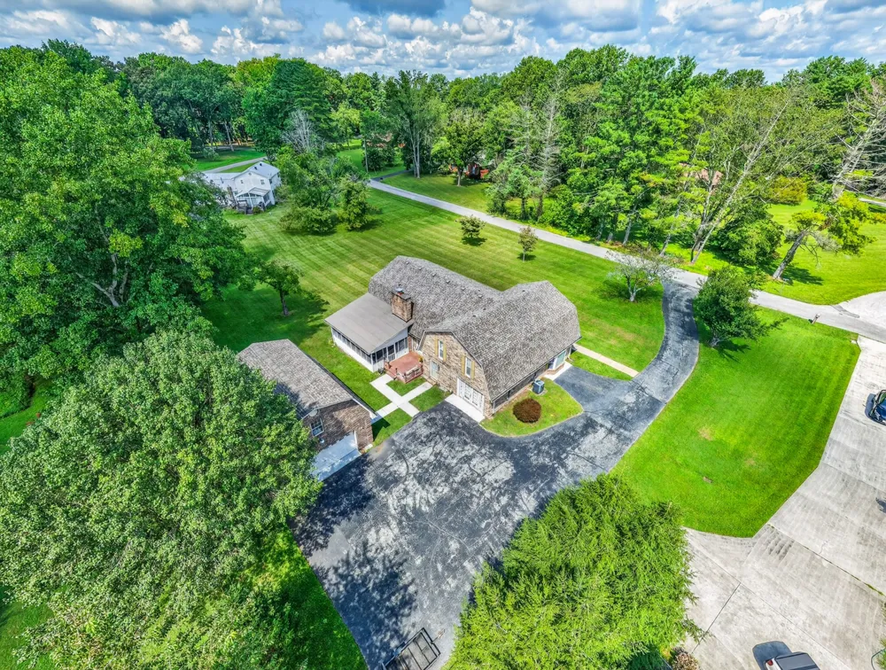 241 Camille St Manchester, TN 37355