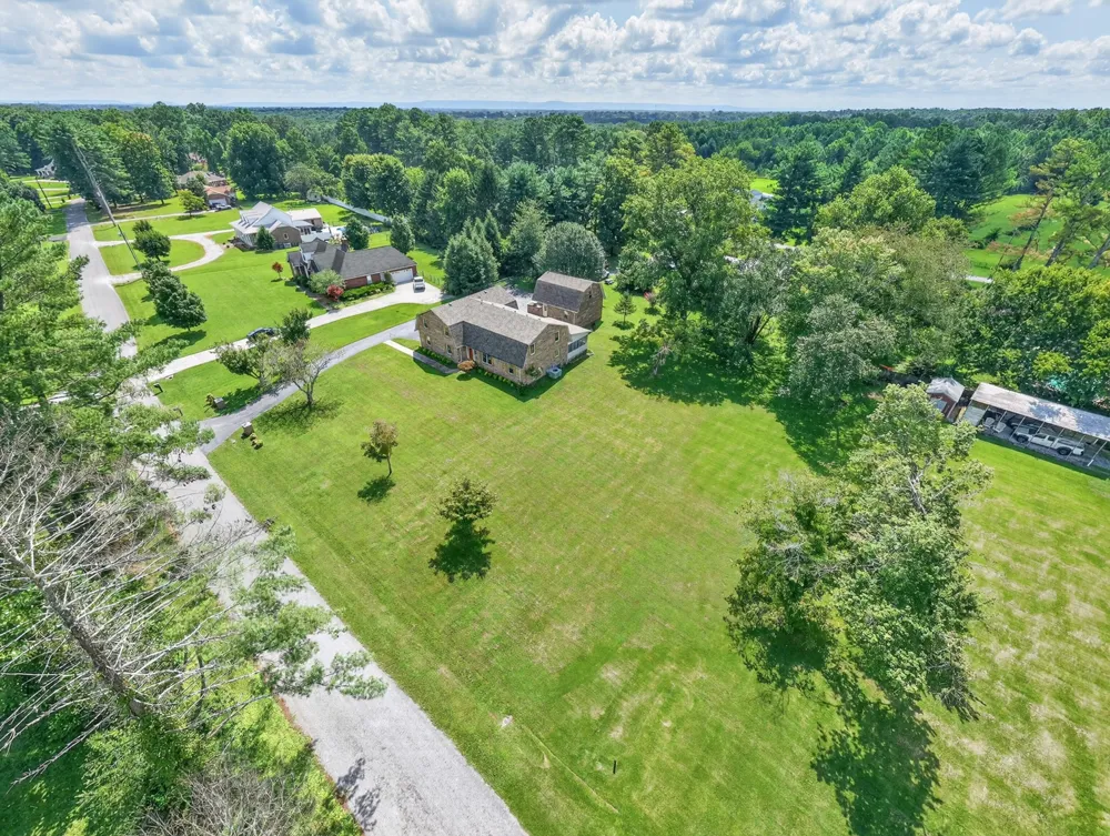241 Camille St Manchester, TN 37355