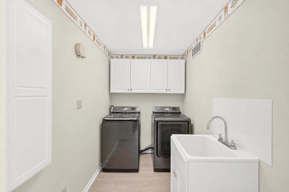 241 Camille St Manchester, TN 37355