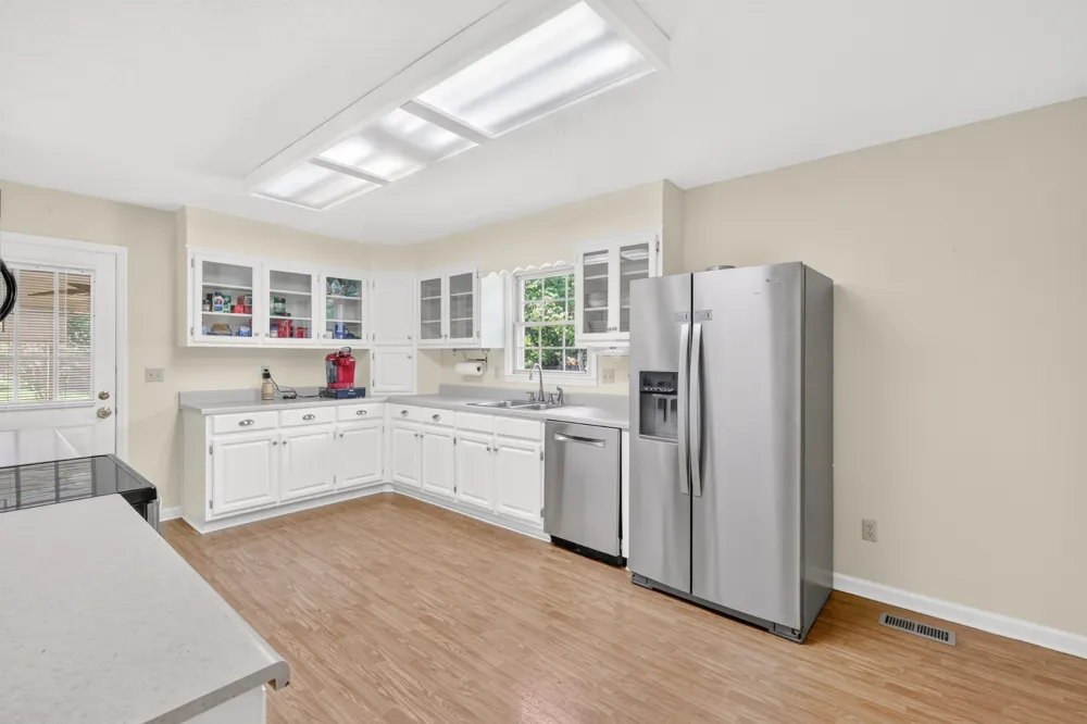 241 Camille St Manchester, TN 37355