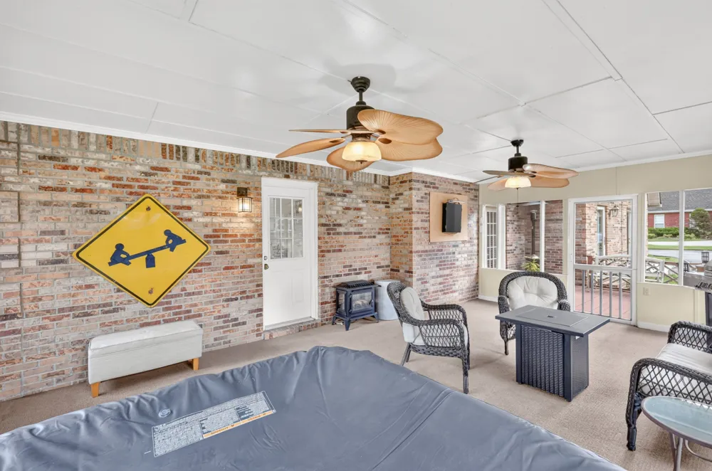 241 Camille St Manchester, TN 37355