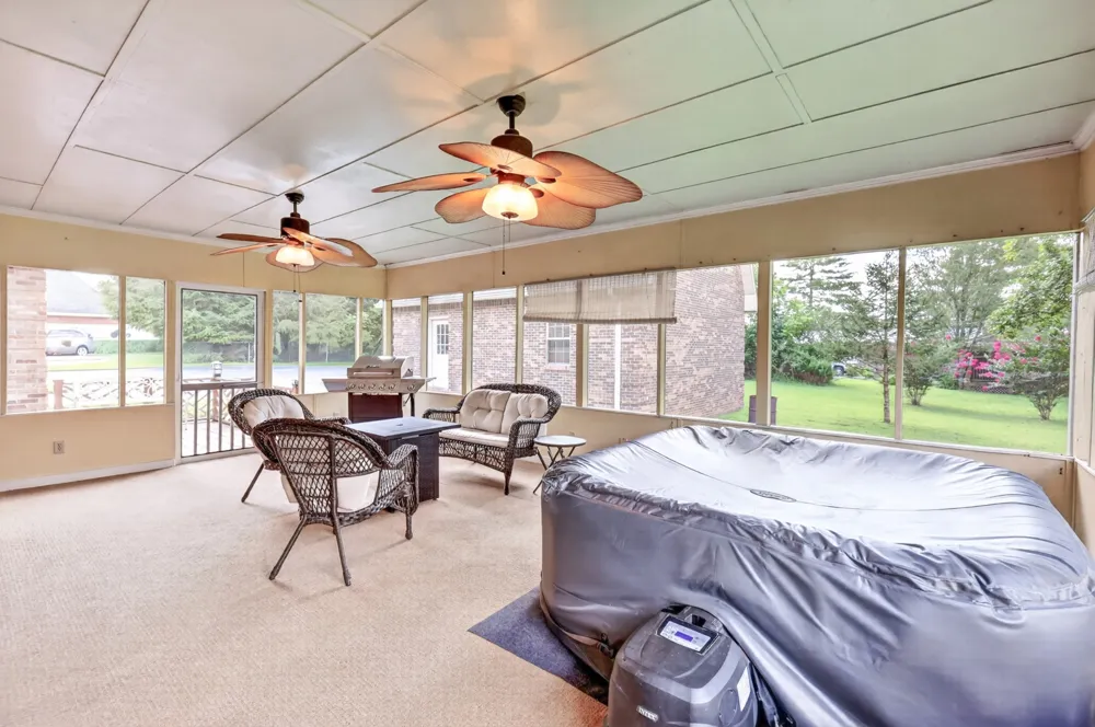 241 Camille St Manchester, TN 37355