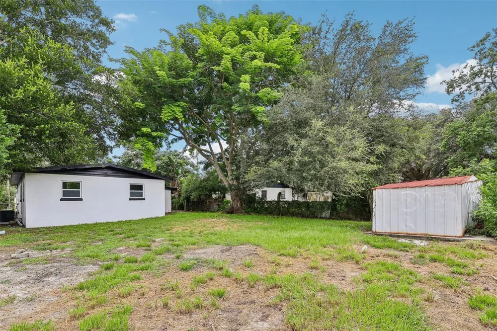 1207 32ND STREET NW Winter Haven, FL 33881