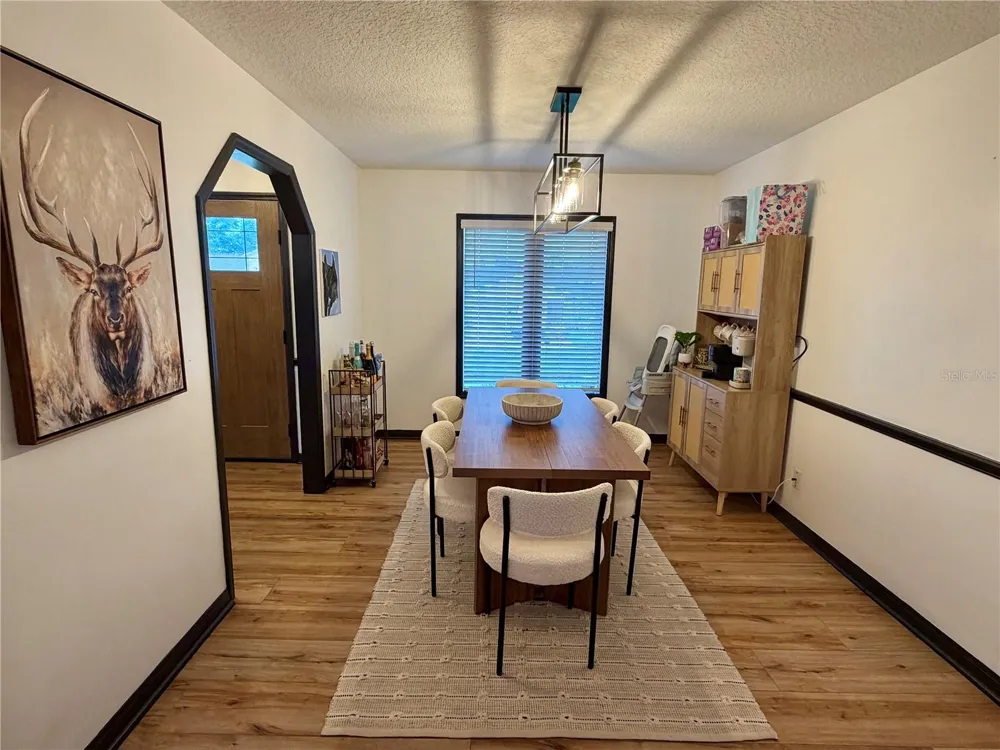 1105 DORIS STREET Altamonte Springs, FL 32714