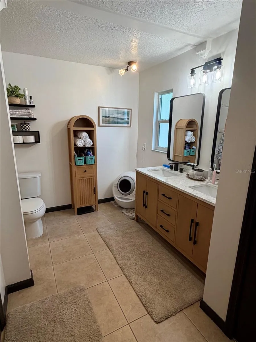 1105 DORIS STREET Altamonte Springs, FL 32714