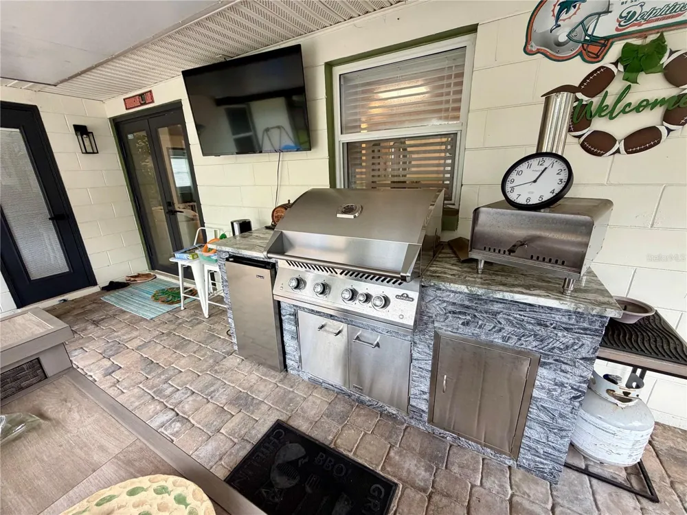 1105 DORIS STREET Altamonte Springs, FL 32714