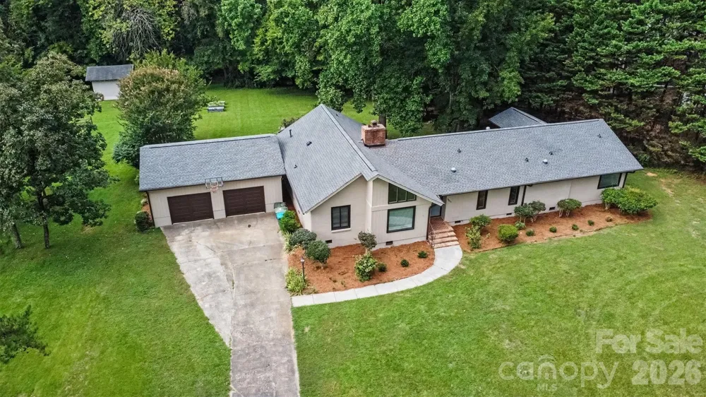 13520 Andulusian Drive Matthews, NC 28105