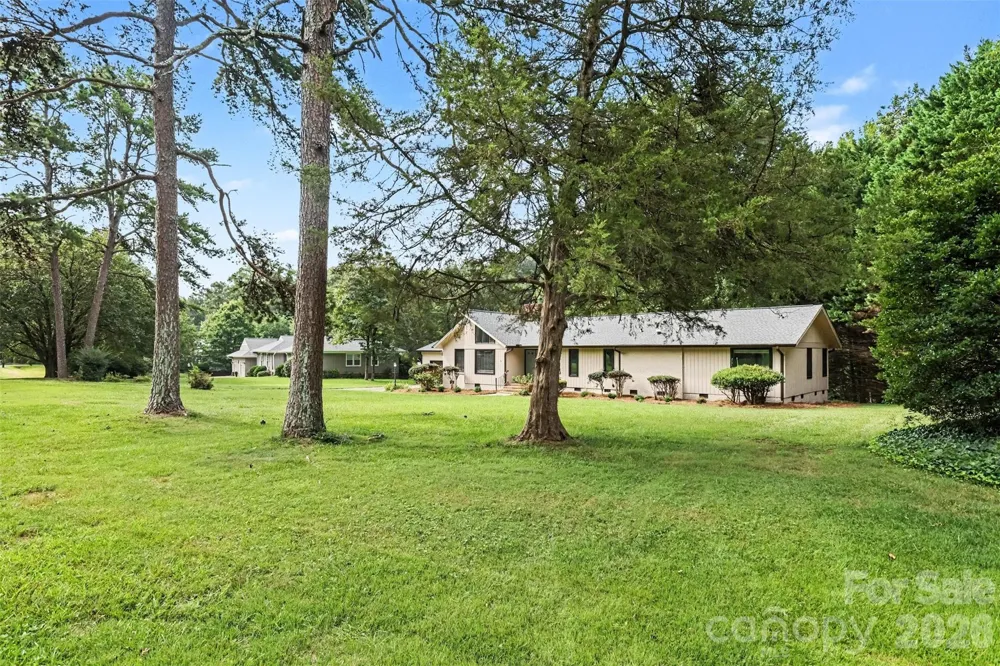 13520 Andulusian Drive Matthews, NC 28105