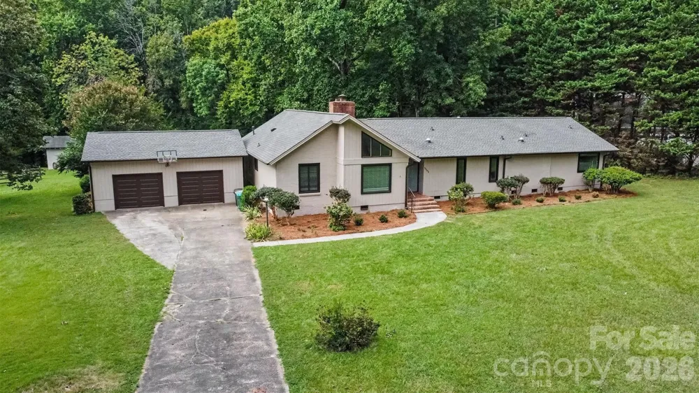 13520 Andulusian Drive Matthews, NC 28105