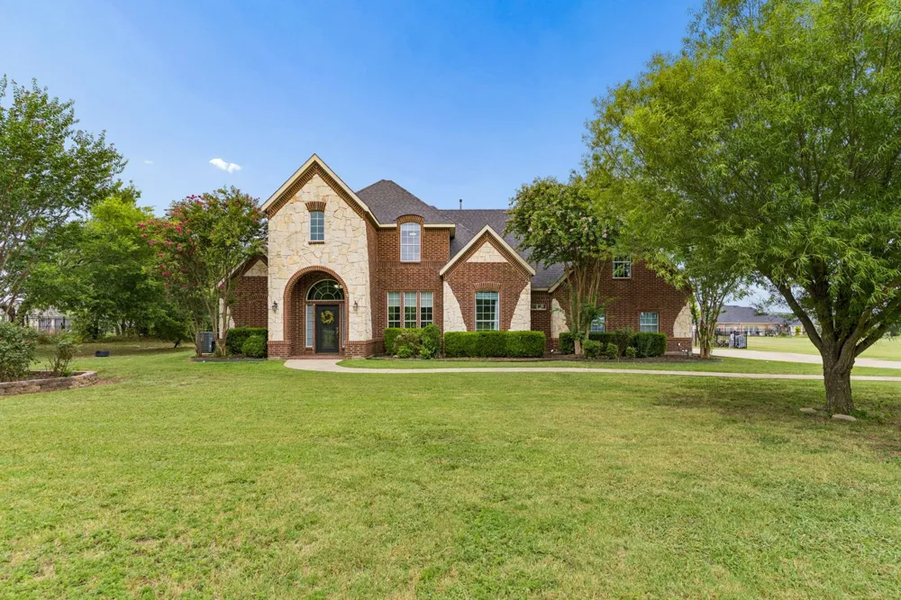 1001 Pike Road Gunter, TX 75058