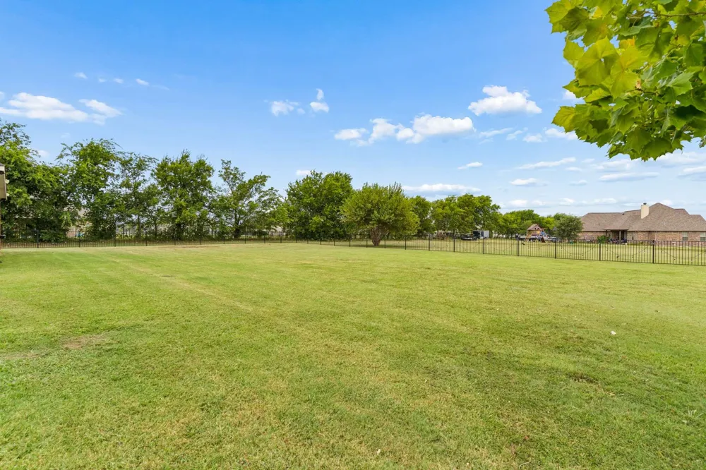 1001 Pike Road Gunter, TX 75058