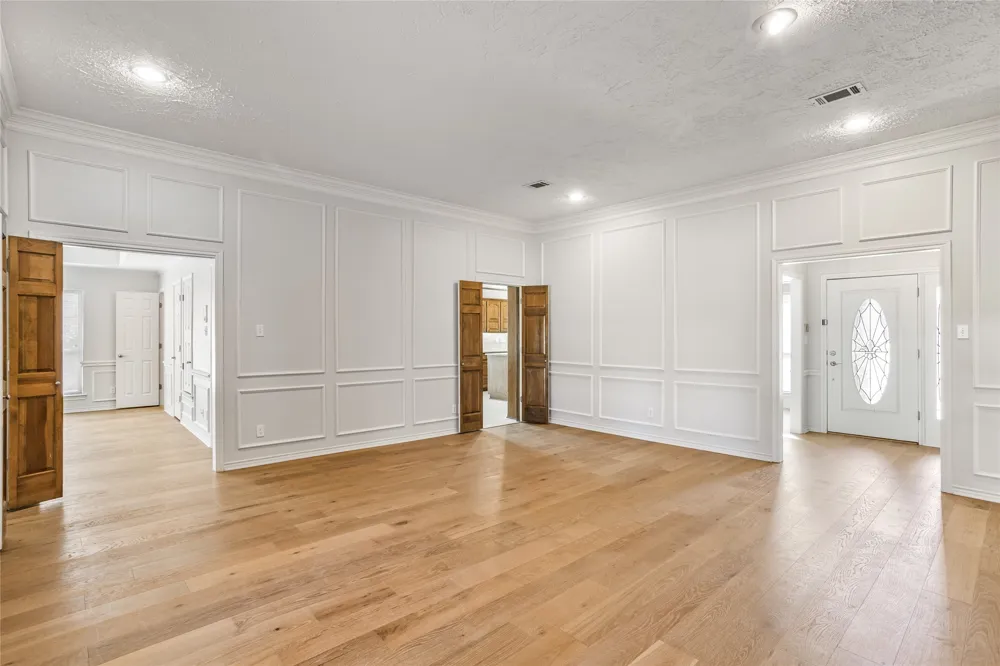 2942 Woodland Hills Drive Grapevine, TX 76051
