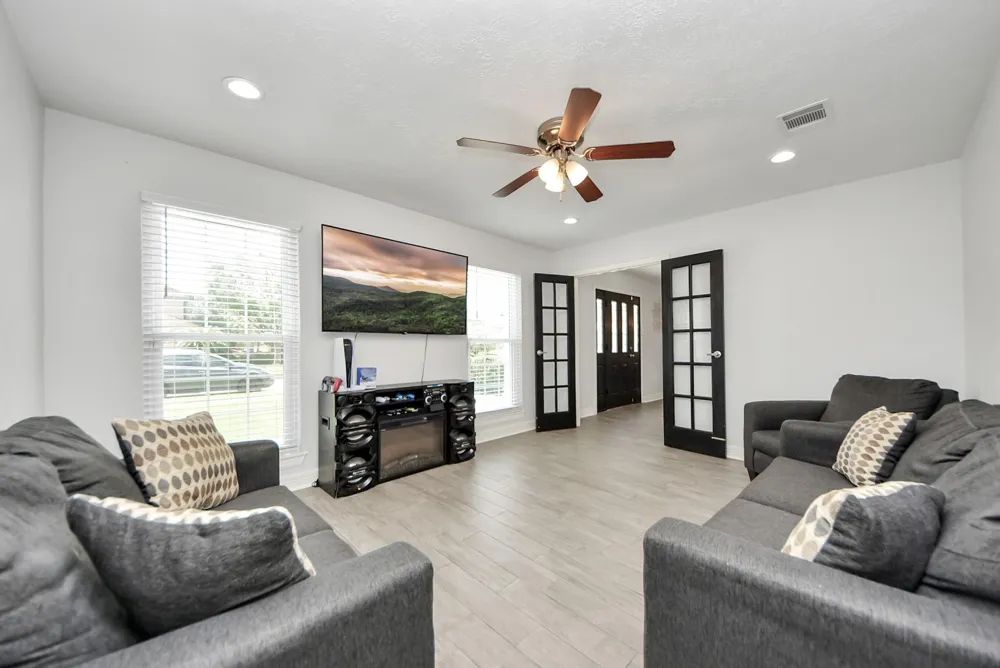 6603 Coldstream Drive Pasadena, TX 77505