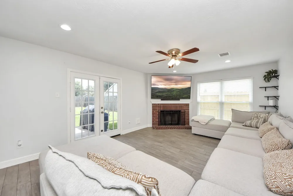6603 Coldstream Drive Pasadena, TX 77505