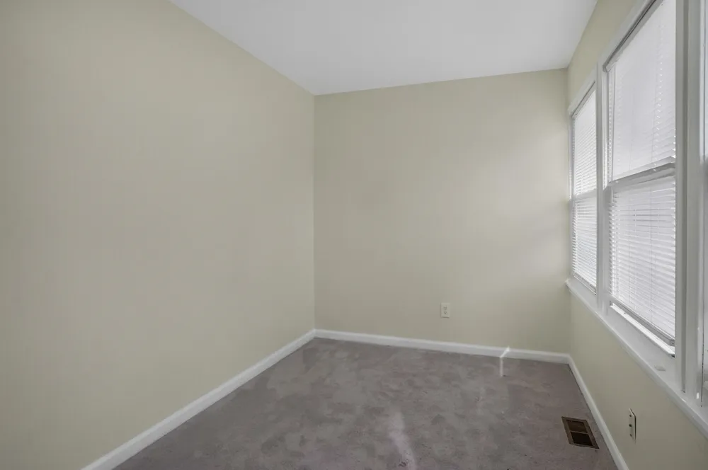 22000 Cunningham Avenue Warren, MI 48091