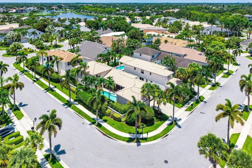3299 NW 53rd Circle Boca Raton, FL 33496