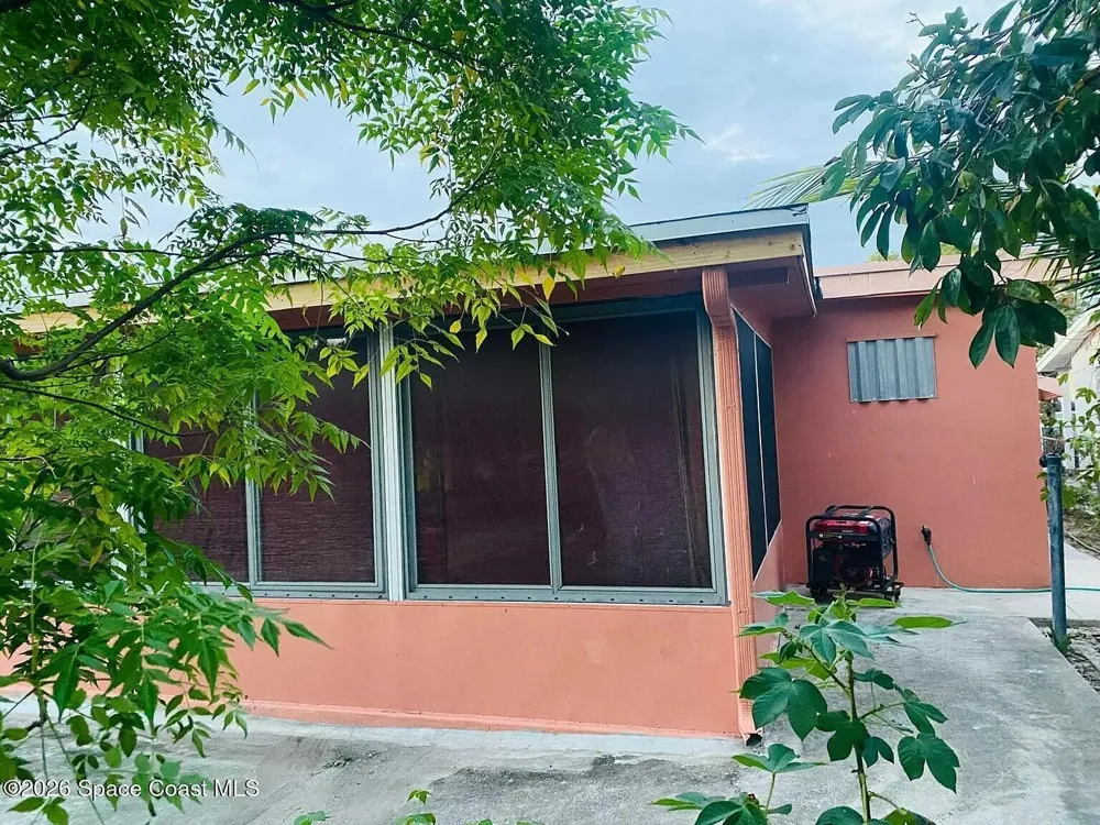 612 MINNESOTA STREET Lantana, FL 33462