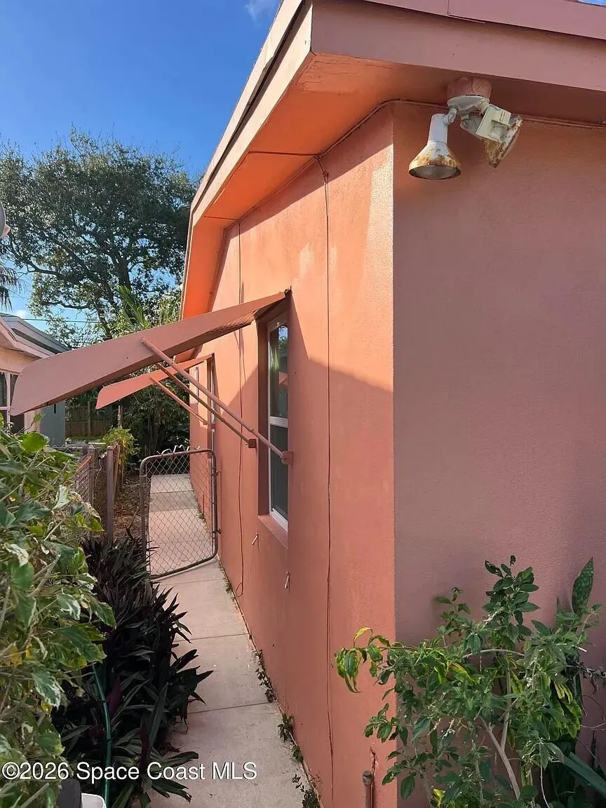612 MINNESOTA STREET Lantana, FL 33462