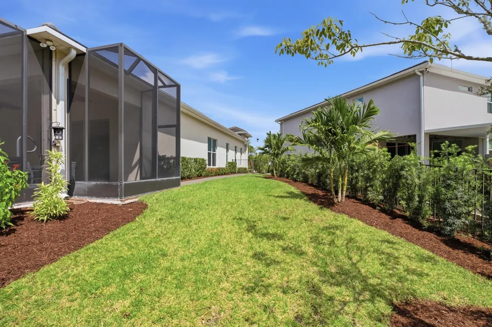 4590 SW ARDSLEY DRIVE Stuart, FL 34997