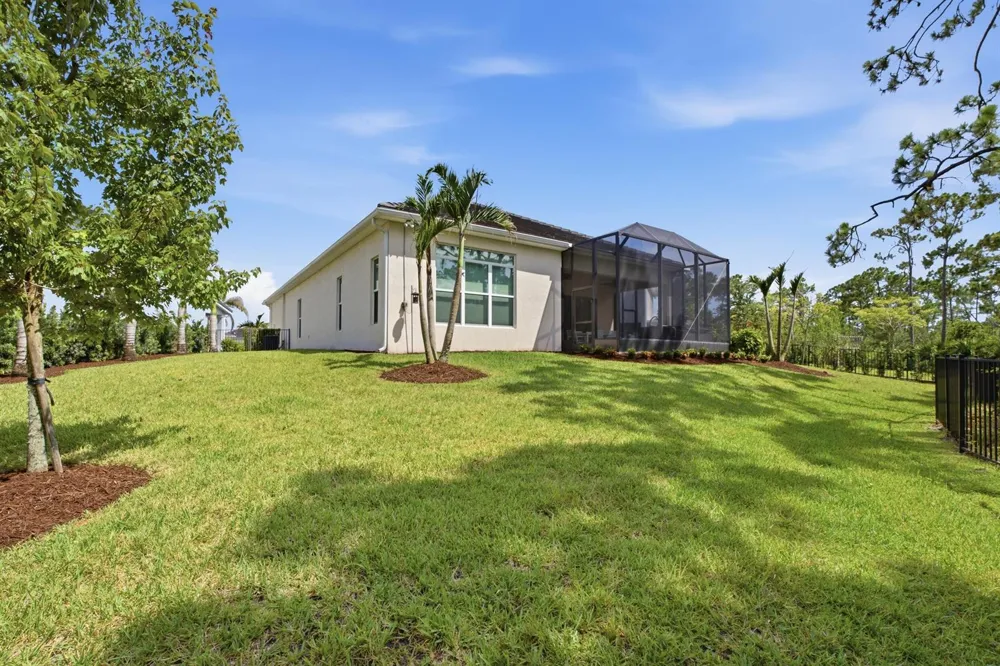 4590 SW ARDSLEY DRIVE Stuart, FL 34997