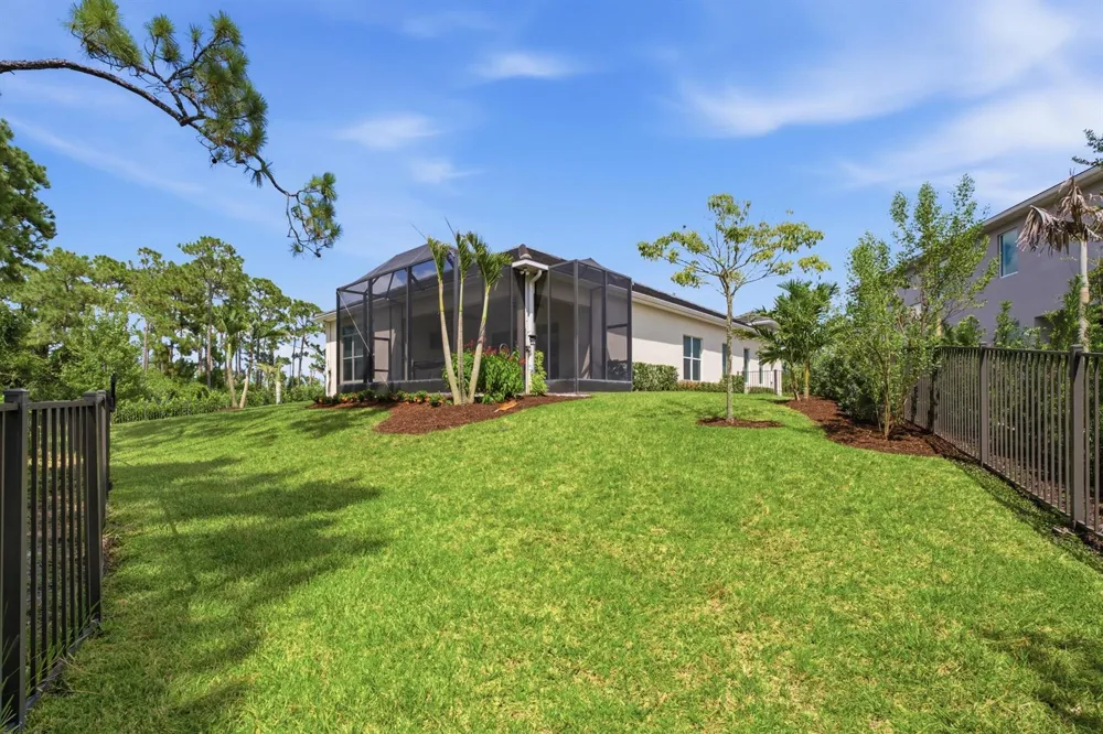 4590 SW ARDSLEY DRIVE Stuart, FL 34997