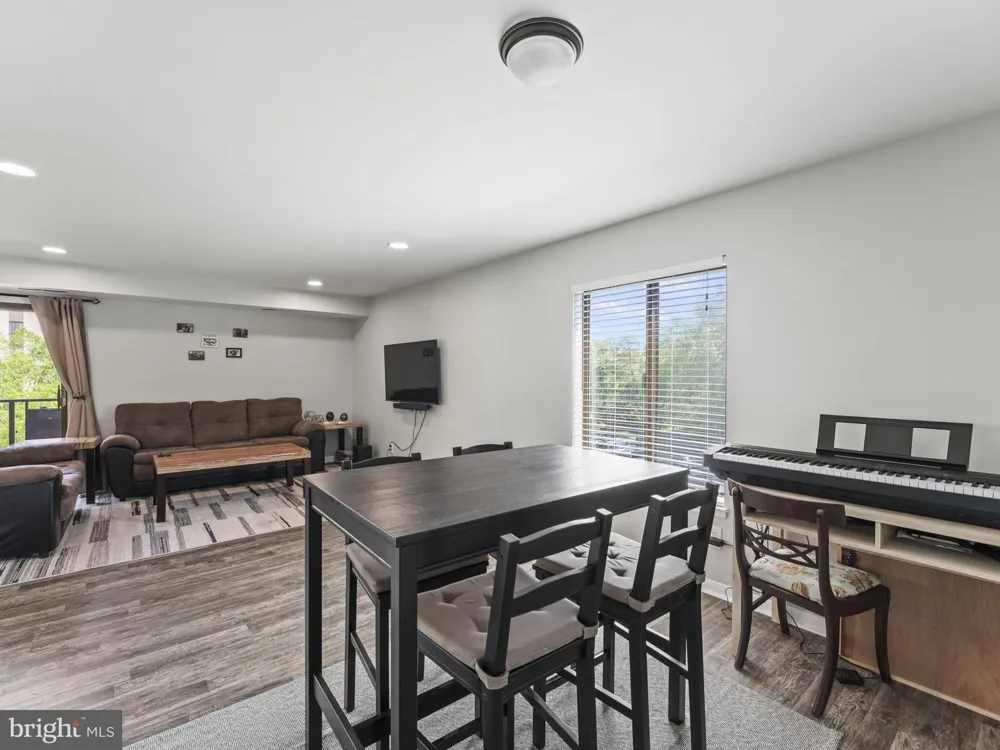 3100 S MANCHESTER STREET #541 Falls Church, VA 22044