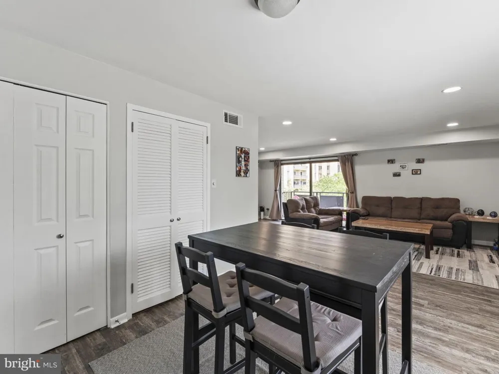 3100 S MANCHESTER STREET #541 Falls Church, VA 22044