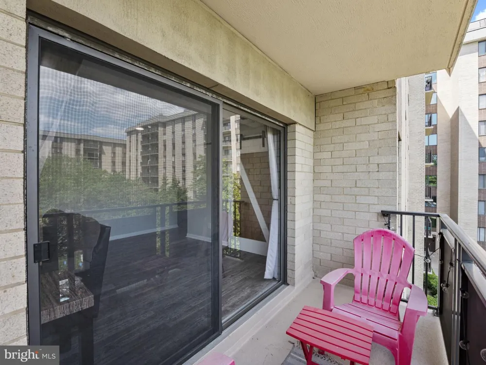 3100 S MANCHESTER STREET #541 Falls Church, VA 22044