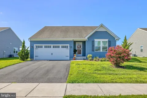 24895 LONG COVE COURT