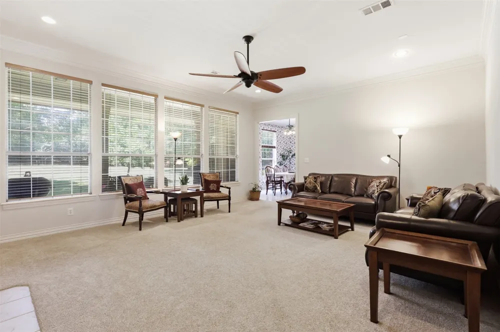 3804 Granada Trail Denton, TX 76205