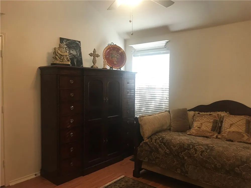 3024 Mason Avenue Corinth, TX 76210