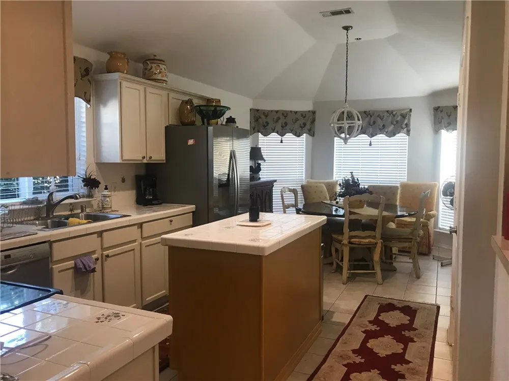 3024 Mason Avenue Corinth, TX 76210