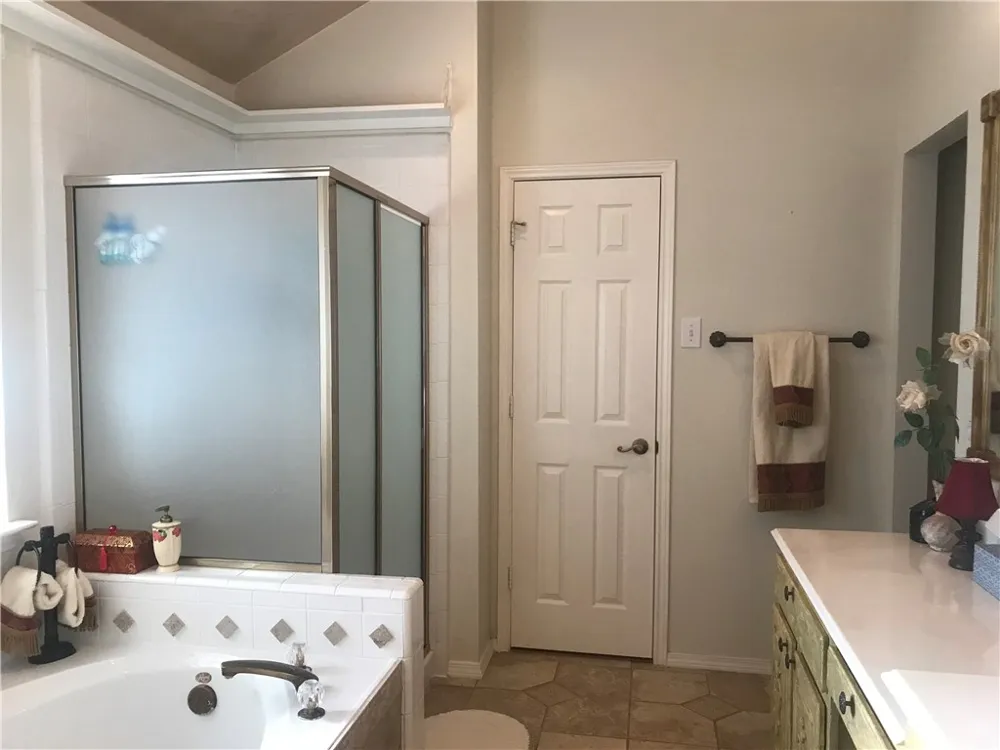 3024 Mason Avenue Corinth, TX 76210