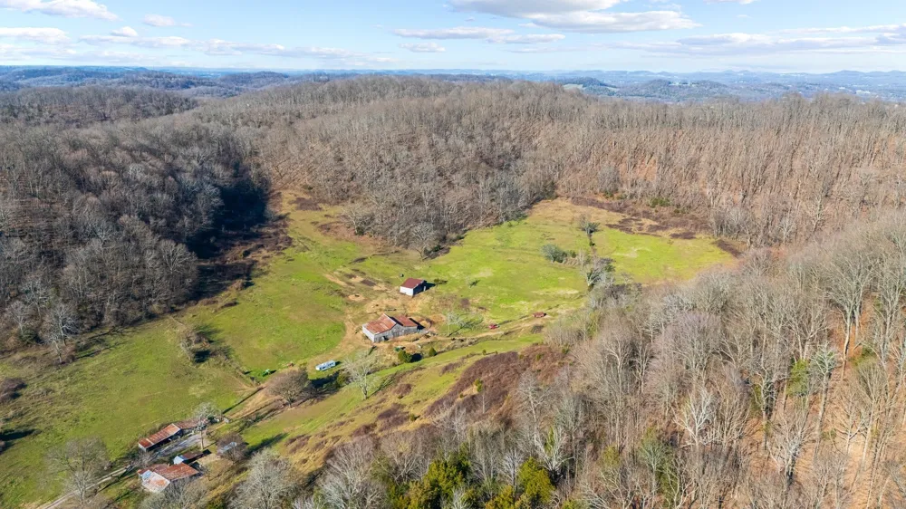 4701 Reed Rd Thompsons Station, TN 37179
