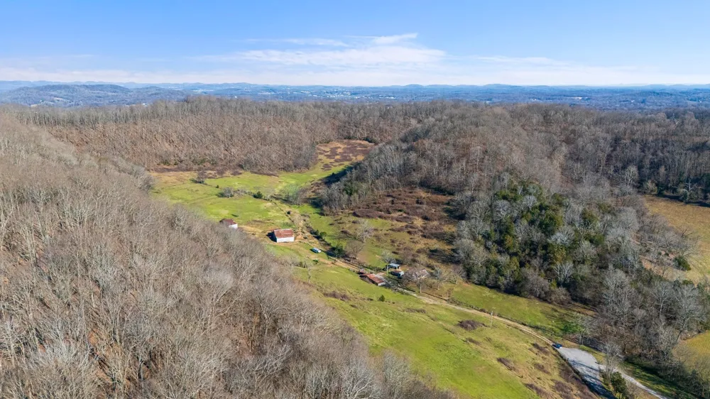 4701 Reed Rd Thompsons Station, TN 37179