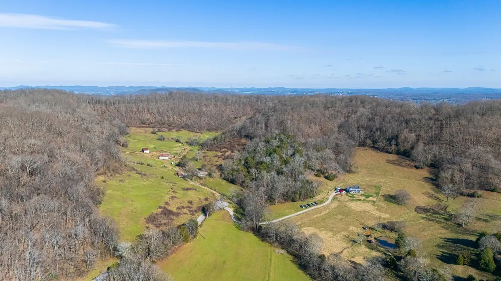 4701 Reed Rd Thompsons Station, TN 37179