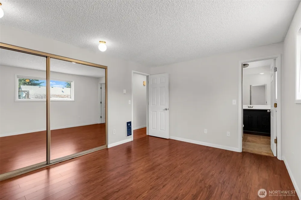 9009 NE 22nd Circle Vancouver, WA 98664