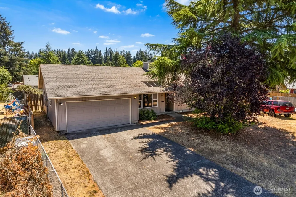 9009 NE 22nd Circle Vancouver, WA 98664